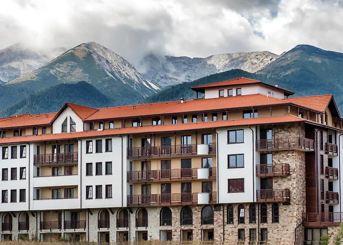 Grand Royale Apartment Complex & Spa